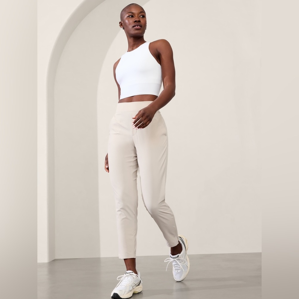 Athleta BROOKLYN MID RISE ANKLE PANT Beige Size 0